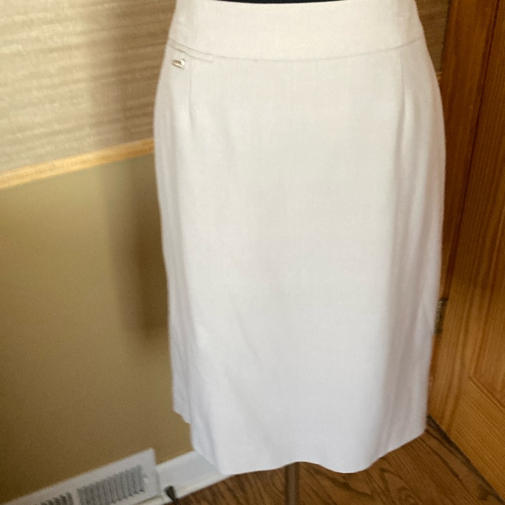 Calvin Klein Cream Pencil Skirt with Subtle Hardware